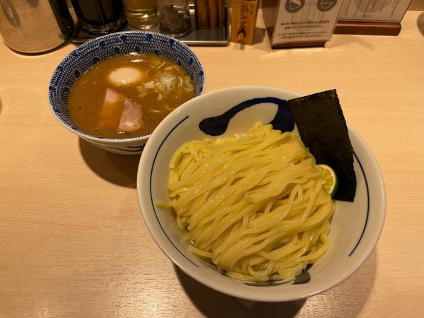 「濃厚特製つけ麺（大）」@つじ田 渋谷フクラス店の写真