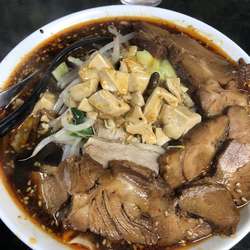 辛タンメン　チャーシュー