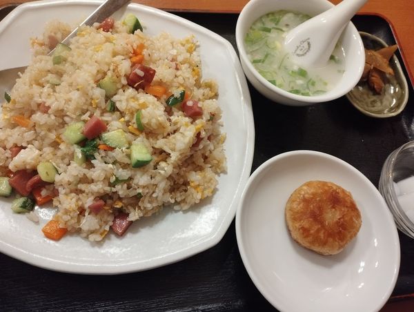 「ランチ 五目炒飯(セット)(680)」@金鴻運の写真