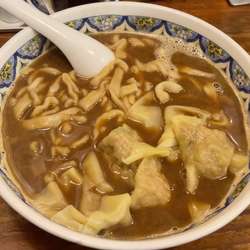 揚州濃厚醤油ラーメン 大盛 +ワンタン