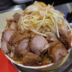 大ラーメンW豚入り 1,250円