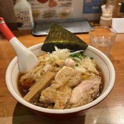 ジンジャーヘッドバッド(ワンタン) 1,150円