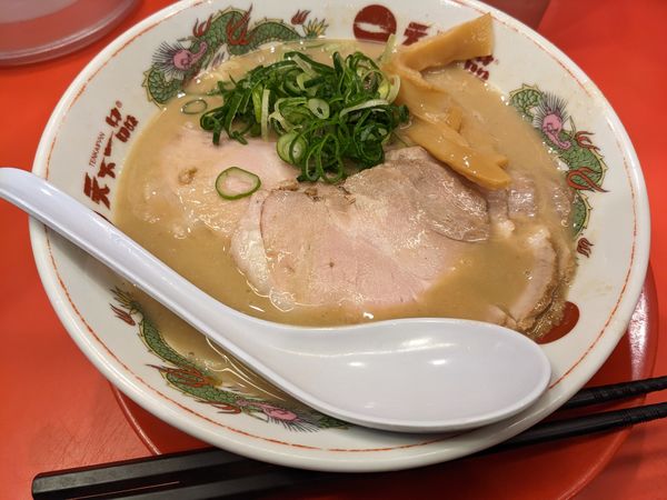 「こってり+チャーシュー」@天下一品 田町店の写真