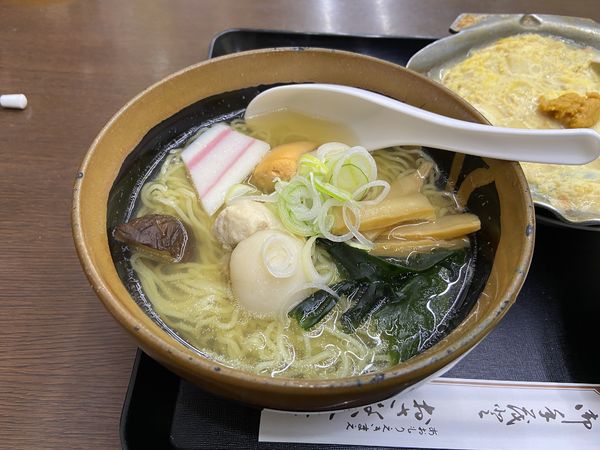 「ホタテラーメン(830円)」@お食事処おさないの写真