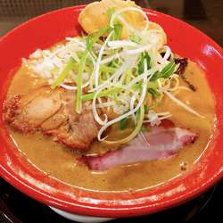 逆エビがたMen 合わせ白湯スープ（1000円）