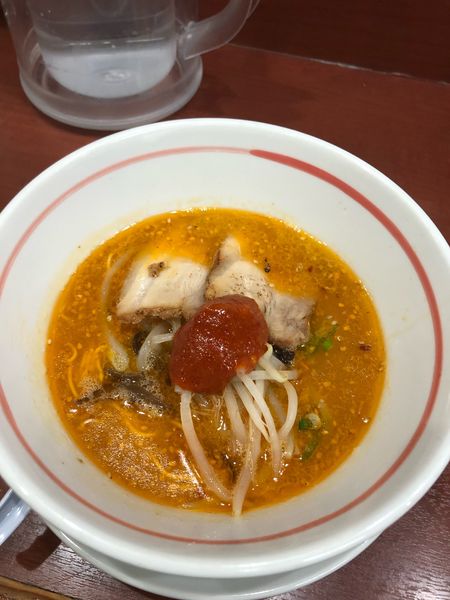「赤730円」@豚骨らーめん 豚味の写真