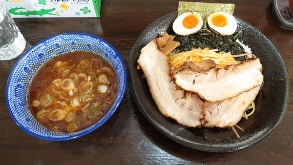 「ネギつけそば（小） 930円+ネギチャーシュー丼 320円」@麺屋こうきの写真