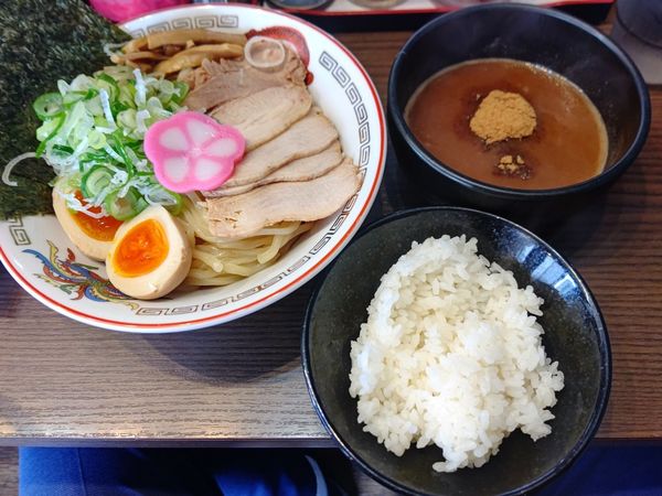 「特製つけ麺(並盛・200g)1,150円＋無料ライス」@はたお商店 高崎店の写真
