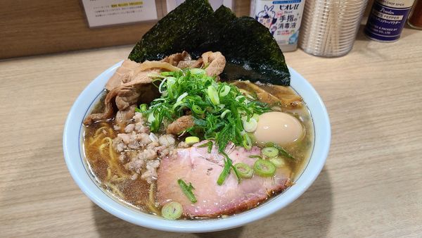 「悪だくみ」@覆めん 花木の写真