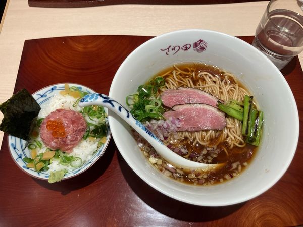「炭火焼鴨ロース麺」@鴨そば さわ田 ヨドバシ横浜店の写真