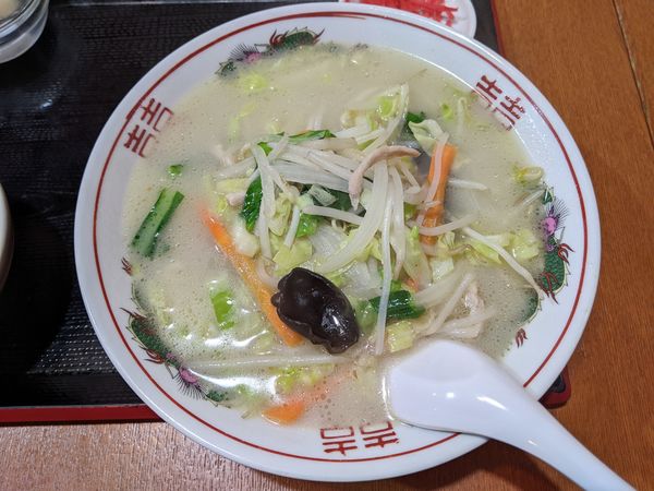 「野菜タン麺：800円」@聚香縁の写真