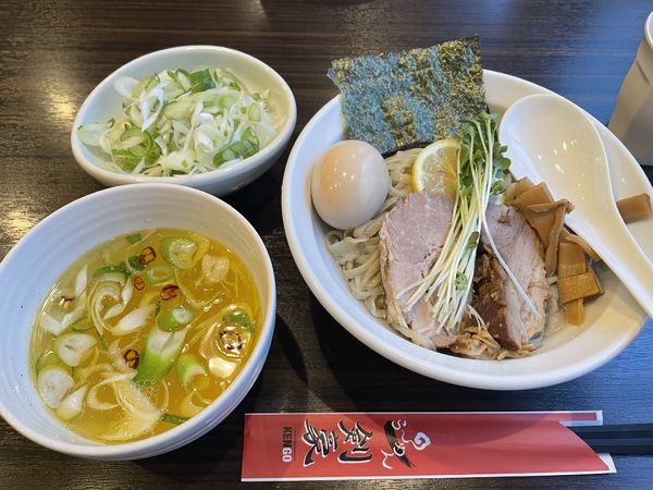 「限定 昆布水つけ麺(塩)＋味玉、ネギ増し」@ら〜めん剣豪の写真