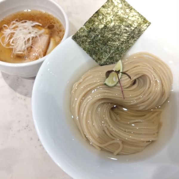 「昆布水つけ麺(大盛)塩1300円、味玉150円」@麺 コレキヨの写真