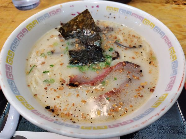 「ラーメン　ミニ」@熊本ラーメン こむらさき 新横浜店の写真