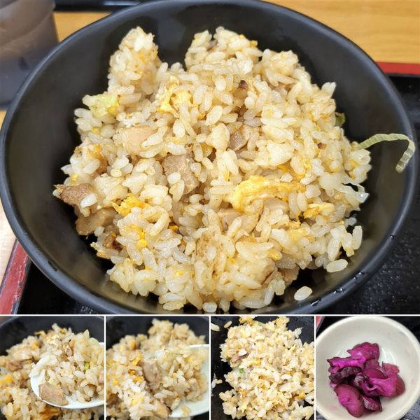 「半チャーハン　290円」@福しん 浅草ROX前店の写真