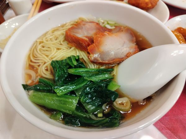 「チャーシュー麺　※オーダー式食べ放題メニューの一品」@順海閣 本館の写真