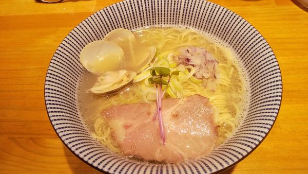 「蛤らぁ麺・白(¥950)」@貝だし麺 きた田の写真