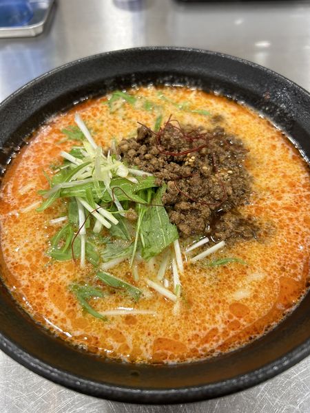 「灼熱の担々麺(初級編)850円」@三陽楼の写真