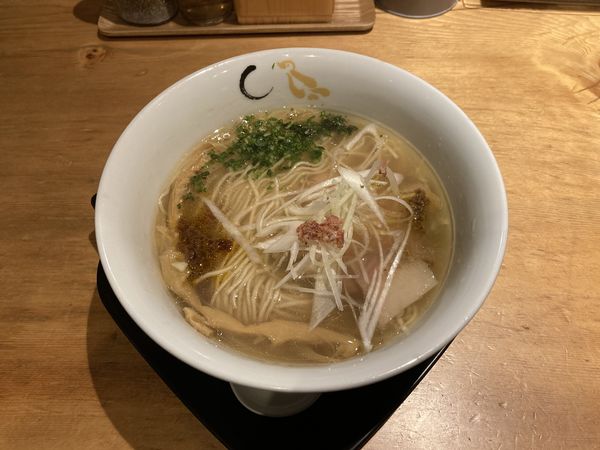 「真鯛と蛤の塩そば（1,100円）」@SOBAHOUSE 金色不如帰 新宿御苑本店の写真
