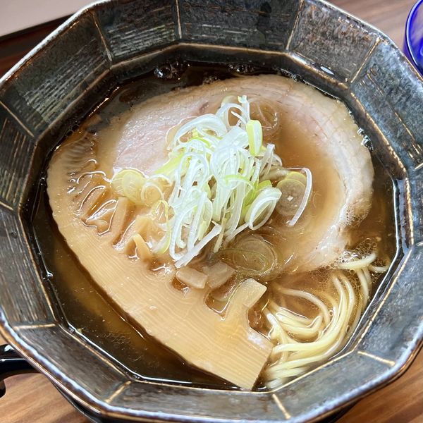 「醤油らぁ麺」@みっかぼうずの写真