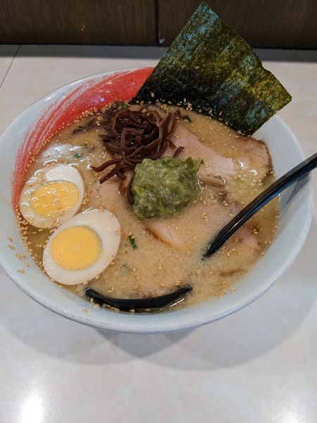 「わさび豚骨らーめん」@大龍軒 小作店の写真