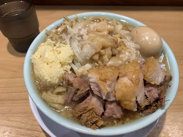 「並豚ラーメン＋味玉」@豚と脂。の写真