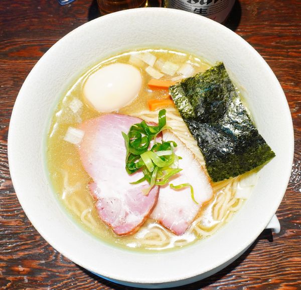 「味玉 塩＋ビール（中瓶）」@中華蕎麦 柳の写真