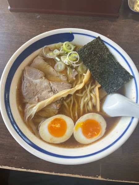 「うさぎやらーめん中盛太麺(1100円)」@らーめん うさぎやの写真