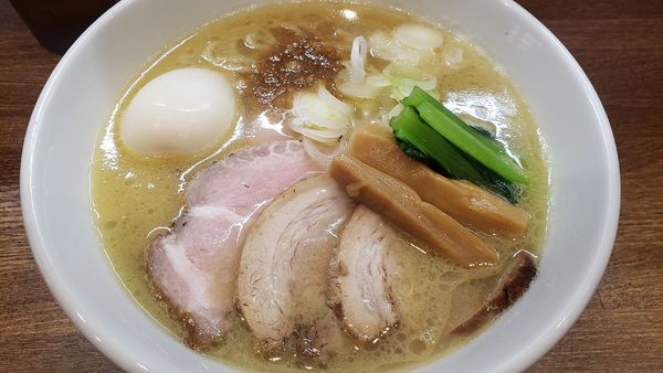 「特製いづるラーメン ～とろり～塩」@ラーメンいづるの写真