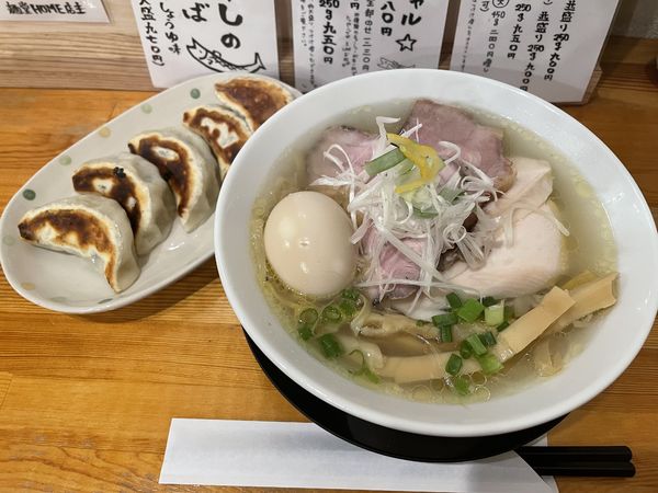 「鶏淡麗らーめん(塩)＋全部のせ」@麺堂HOMEの写真