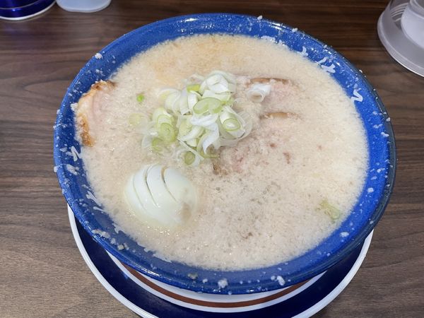 「チャーシューメン＋ゆで卵」@東京環七ラーメン じょっぱりの写真