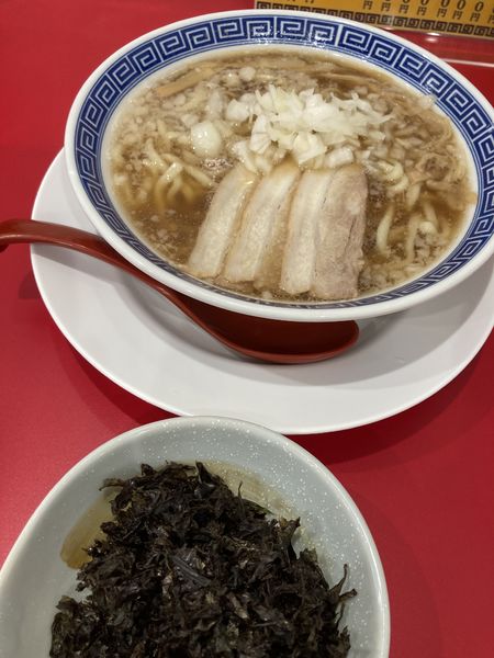 「背脂中華そば¥880＋黒海苔¥180」@新潟発祥 なおじ 大阪上新庄店の写真