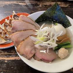 塩ラーメン＋味玉、豚バラ