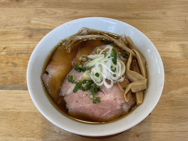 「特製トリュフオイルの鶏そば(醤油)」@サクラ ソバストアの写真