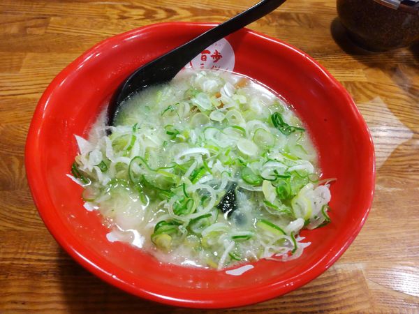 「百歩ラーメン＋替え玉900円」@百歩ラーメン 戸田店の写真