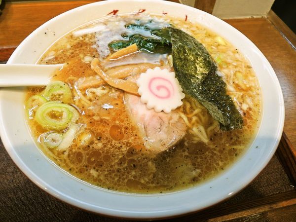 中華そば（850円）