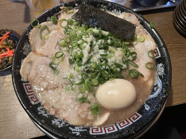 「とんこつチャーシュー　こってり」@無鉄砲 大阪店の写真