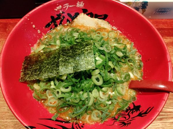「ネギラーメン」@ラー麺 ずんどう屋 梅田堂山店の写真