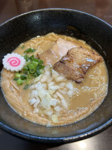 「濃厚中華そば(醤油)880円」@中華そば 輝羅の写真