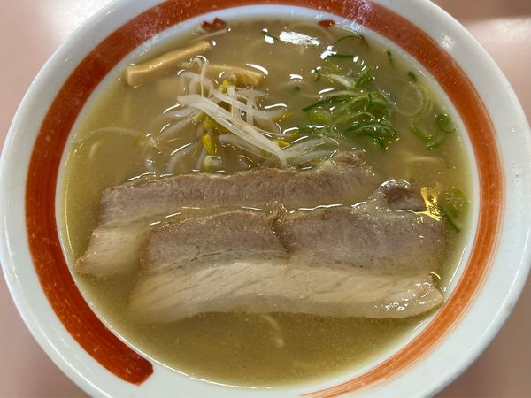 「支那そば 小盛」@支那そば 三八 田宮店の写真