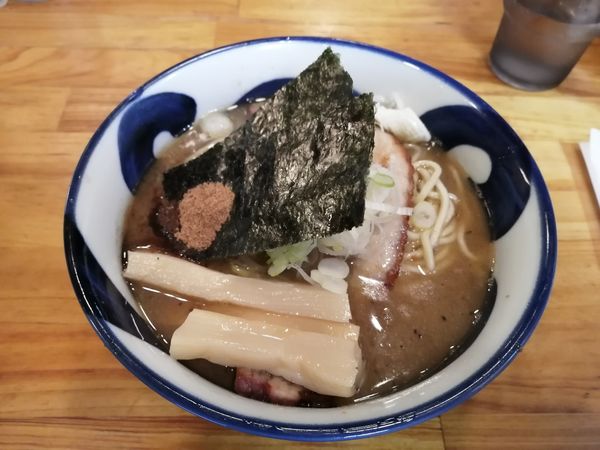 「ラーメン　並　　800円」@自家製麺 然の写真