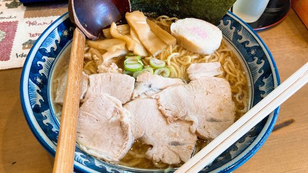 「こってりしょうゆラーメン」@遊食空間 ぶんぶんの写真