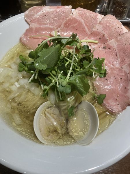 「淡麗（塩）チャーシュー麺」@麺屋 ねむ瑠の写真
