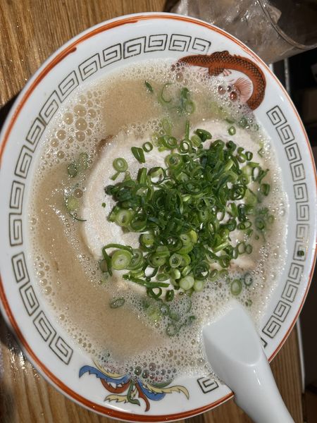 「ラーメン」@博多ラーメン でぶちゃん 高田馬場本店の写真