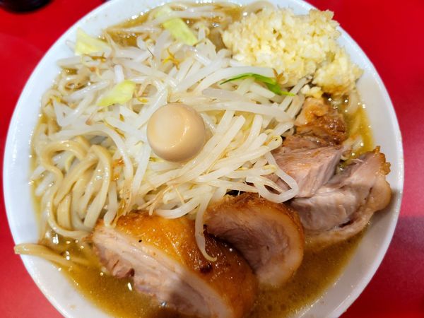 「ラーメン少なめ+豚」@麺屋HEROの写真