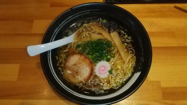 「本丸しょうゆ」@麺舞 龍eの写真