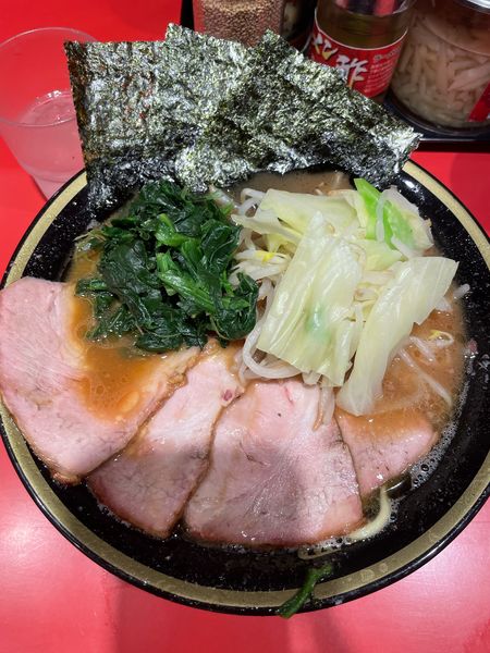 「ラーメン　チャーシュー、キャベツもやし」@環2家 蒲田店の写真
