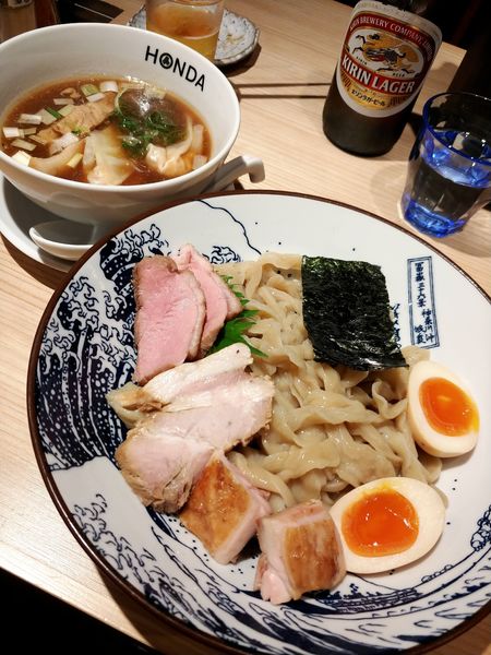 「自家製手揉みつけめん醤油特上」@本田麺業 神田西口駅前店の写真