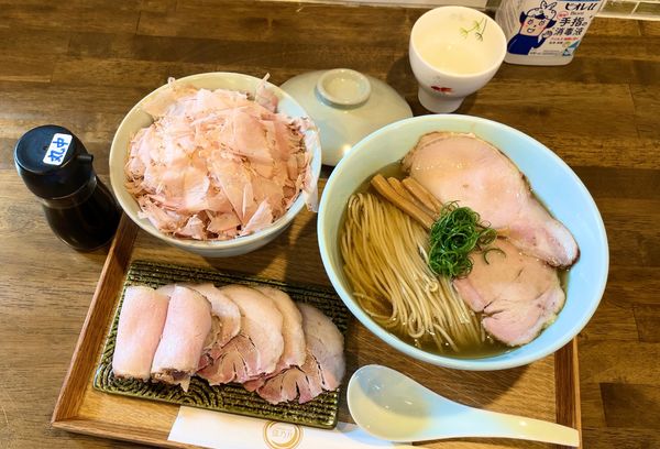 「中華そば暁月 & おかか飯 & 別皿焼豚」@自家製麺と定食 弦乃月の写真