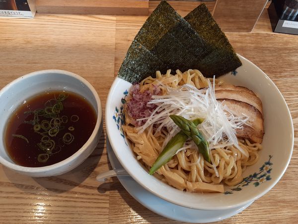 「つけ麺肉のせ、大盛」@らぁ麺 流の写真